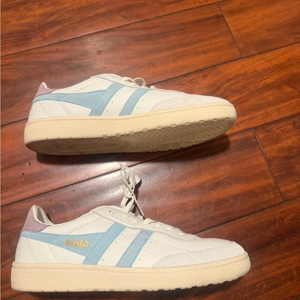 Gola White and Light Blue Low Top Sneakers - Picture 4 of 12